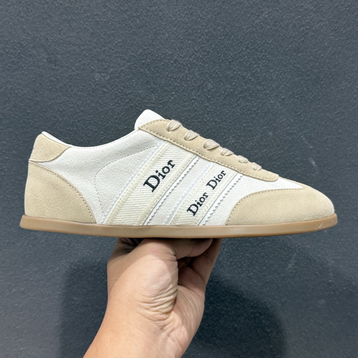 [Dior Ribbon德训鞋]经典复刻 多色可选 品牌标志性缎带印花 致敬经典J’Adior设计