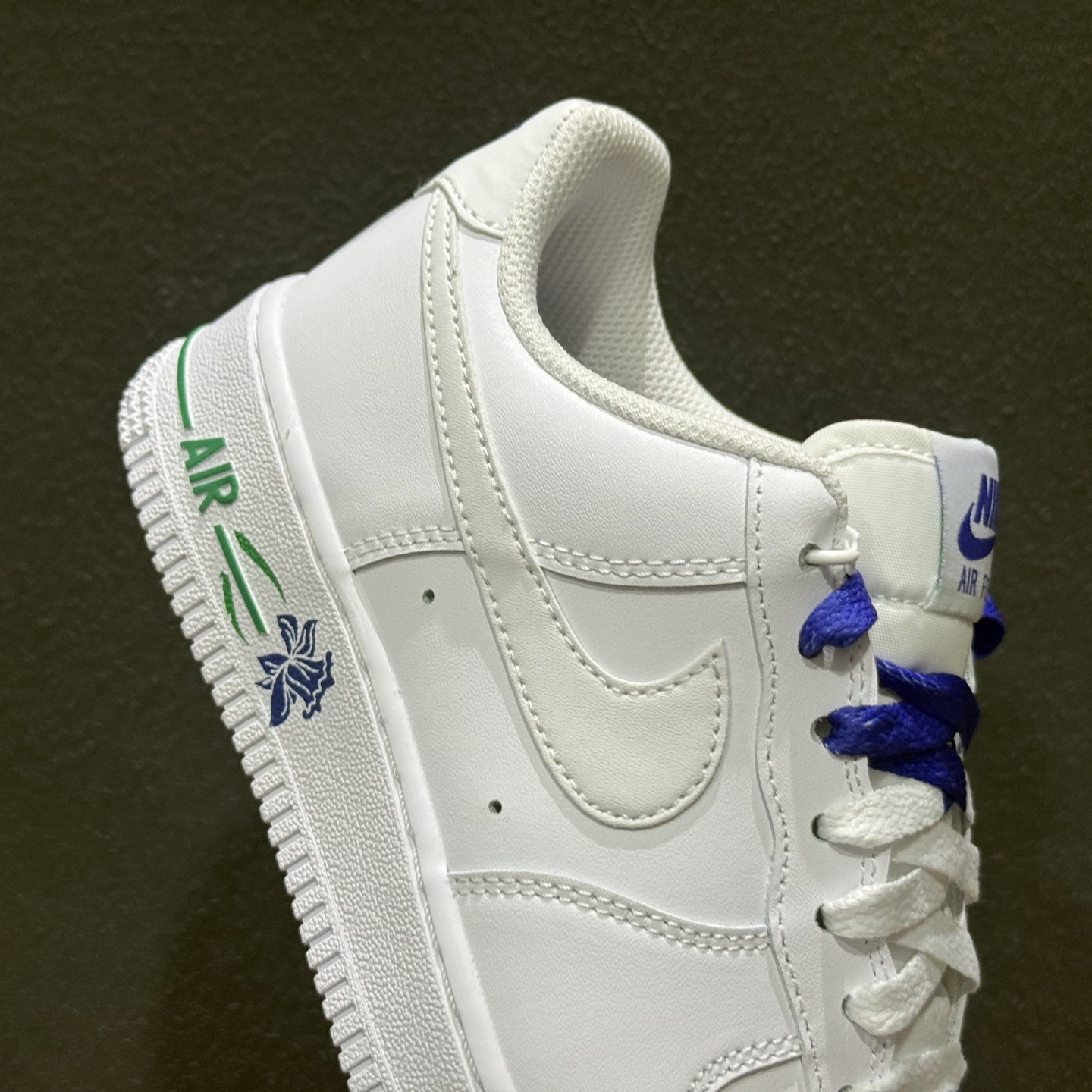 NK Air Force 1 空军一号 IF0498-101 NK Air Force 1 空军一号 IF0498-101