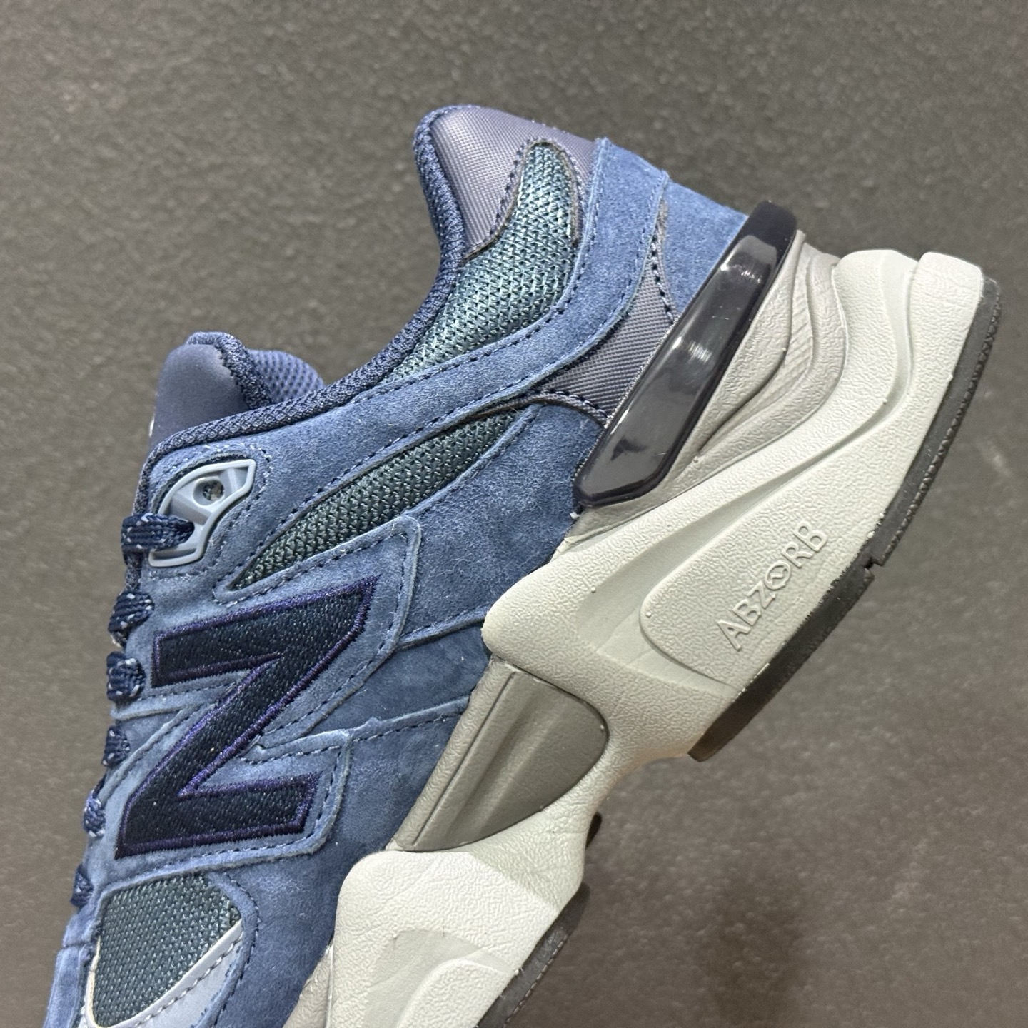 New Balance NB9060 联名款 复古休闲运动慢跑鞋 U906023D-Top High Quatity Cheap Sneakers Fashion Clothing Clothes Bags handbags Shoes of all Brand wholesale With The best Quality And Beautiful Price from China Factory Chinese suppliers wholesaler seller New Balance NB9060 联名款 复古休闲运动慢跑鞋 U906023D