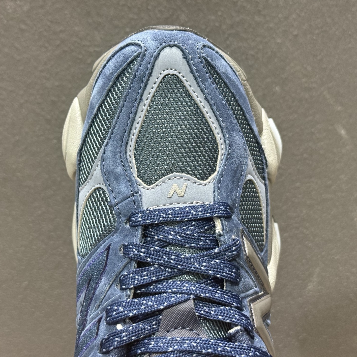 New Balance NB9060 联名款 复古休闲运动慢跑鞋 U906023D-Top High Quatity Cheap Sneakers Fashion Clothing Clothes Bags handbags Shoes of all Brand wholesale With The best Quality And Beautiful Price from China Factory Chinese suppliers wholesaler seller New Balance NB9060 联名款 复古休闲运动慢跑鞋 U906023D