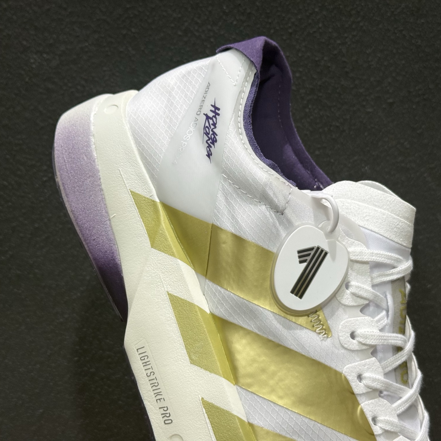 Adidas ADIZERO ADIOS PRO 4 M 马拉松飞线贾卡轻质透气休闲运动跑步鞋 KH6359-111