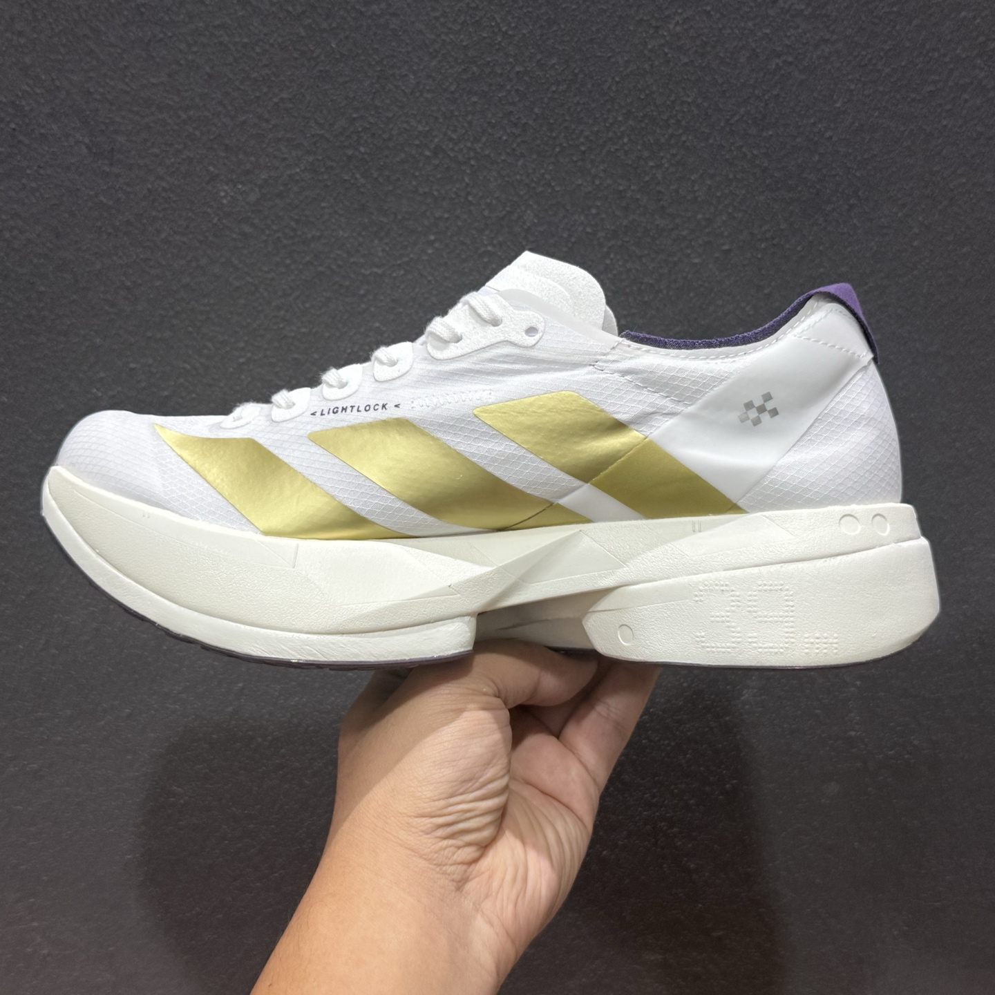 Adidas ADIZERO ADIOS PRO 4 M 马拉松飞线贾卡轻质透气休闲运动跑步鞋 KH6359-111