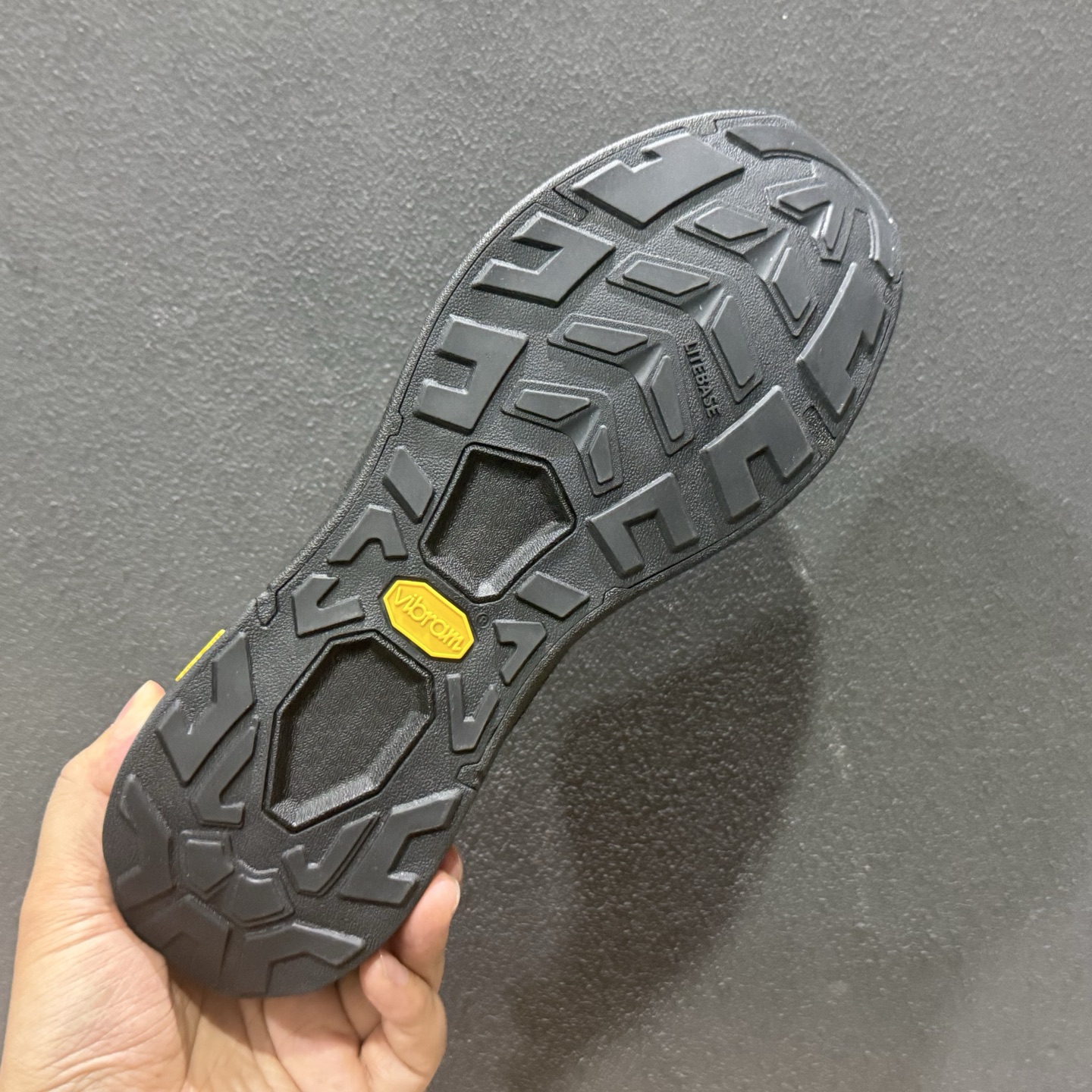 可隆KOLON SPORT 厚底轻便户外运动 休闲鞋 男女同款 LUFC5MT402-LV 24131-Top High Quatity Cheap Sneakers Fashion Clothing Clothes Bags handbags Shoes of all Brand wholesale With The best Quality And Beautiful Price from China Factory Chinese suppliers wholesaler seller 可隆KOLON SPORT 厚底轻便户外运动 休闲鞋 男女同款 LUFC5MT402-LV 24131