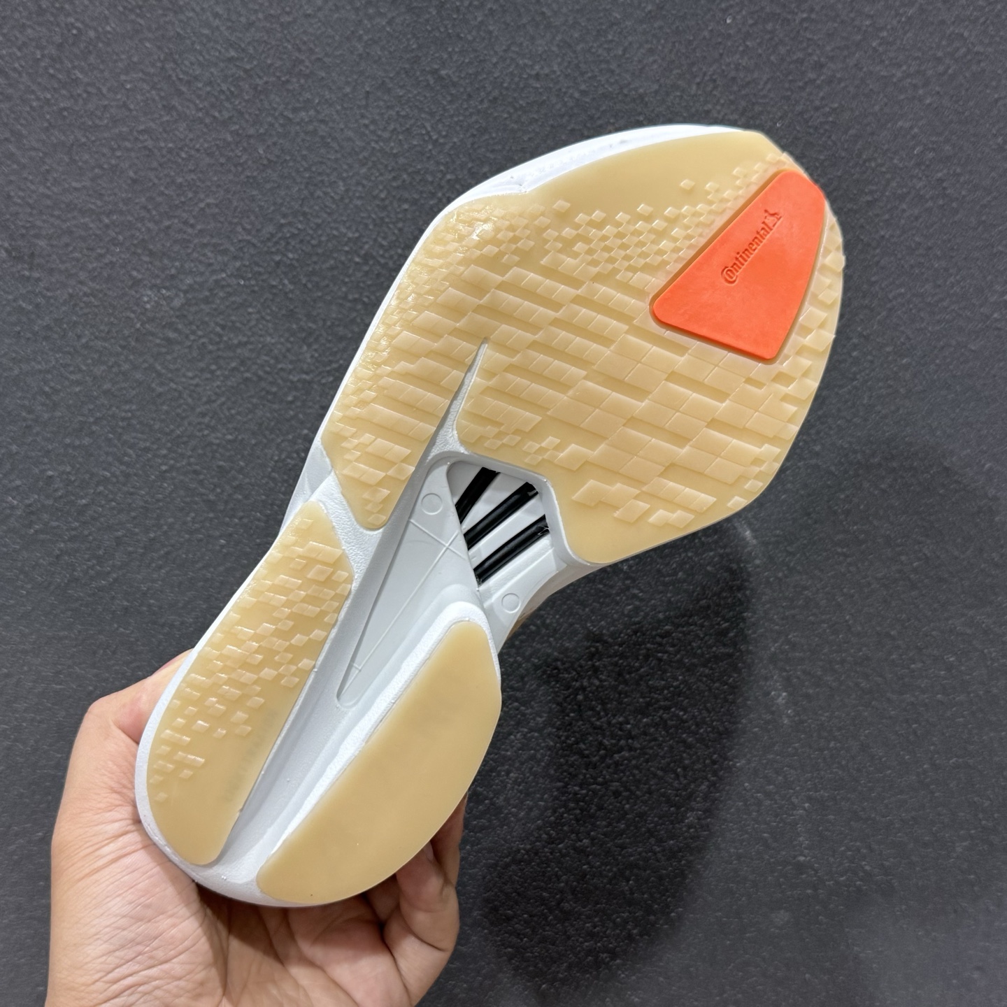 Adidas ADIZERO ADIOS PRO 4 M 马拉松飞线贾卡轻质透气休闲运动跑步鞋 JR6359-111-Top High Quatity Cheap Sneakers Fashion Clothing Clothes Bags handbags Shoes of all Brand wholesale With The best Quality And Beautiful Price from China Factory Chinese suppliers wholesaler seller Adidas ADIZERO ADIOS PRO 4 M 马拉松飞线贾卡轻质透气休闲运动跑步鞋 JR6359-111