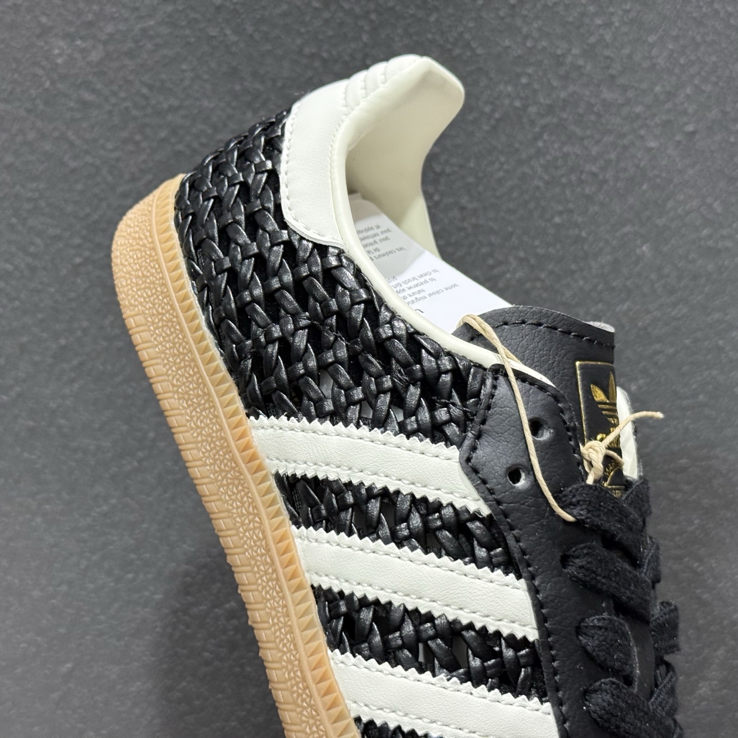 Adidas SAMBA W德训鞋 大厂纯原品质出货 超高清洁度 细节完美 舒适百搭 低帮休闲板鞋 男女同款 HQ9282-126 Adidas SAMBA W德训鞋 大厂纯原品质出货 超高清洁度 细节完美 舒适百搭 低帮休闲板鞋 男女同款 HQ9282-126