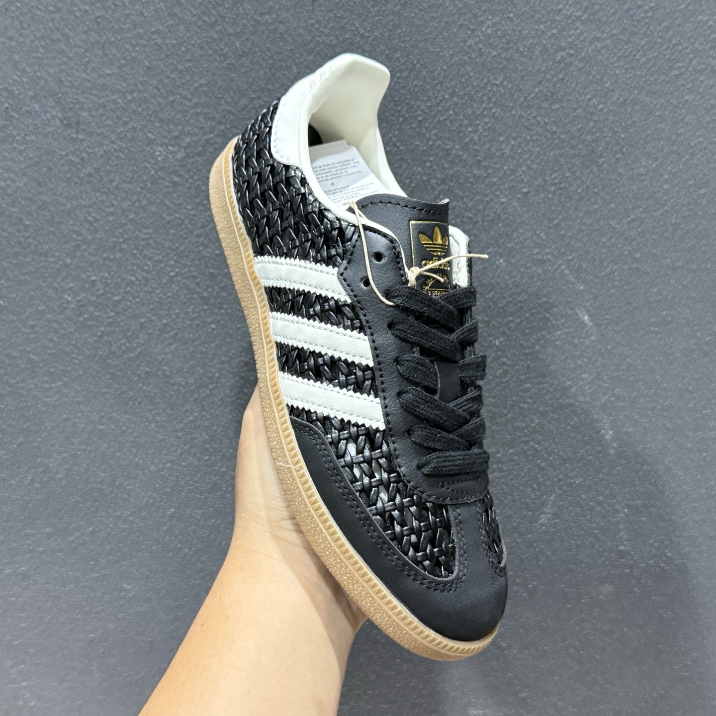 Adidas SAMBA W德训鞋 大厂纯原品质出货 超高清洁度 细节完美 舒适百搭 低帮休闲板鞋 男女同款 HQ9282-126 Adidas SAMBA W德训鞋 大厂纯原品质出货 超高清洁度 细节完美 舒适百搭 低帮休闲板鞋 男女同款 HQ9282-126