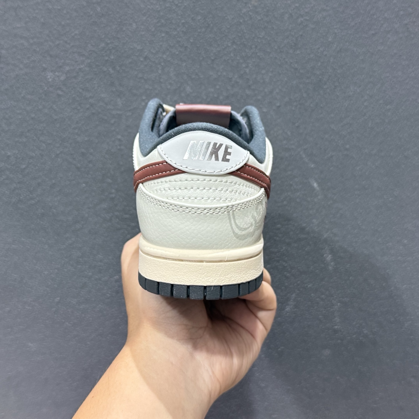 Nike SB Dunk Low SB低帮休闲板鞋 IM6670-202-Top High Quatity Cheap Sneakers Fashion Clothing Clothes Bags handbags Shoes of all Brand wholesale With The best Quality And Beautiful Price from China Factory Chinese suppliers wholesaler seller Nike SB Dunk Low SB低帮休闲板鞋 IM6670-202