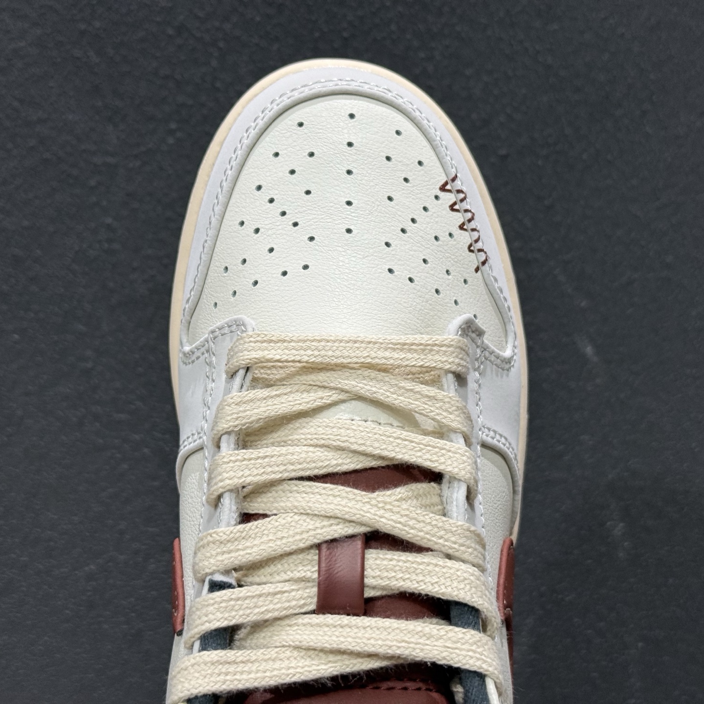 Nike SB Dunk Low SB低帮休闲板鞋 IM6670-202-Top High Quatity Cheap Sneakers Fashion Clothing Clothes Bags handbags Shoes of all Brand wholesale With The best Quality And Beautiful Price from China Factory Chinese suppliers wholesaler seller Nike SB Dunk Low SB低帮休闲板鞋 IM6670-202