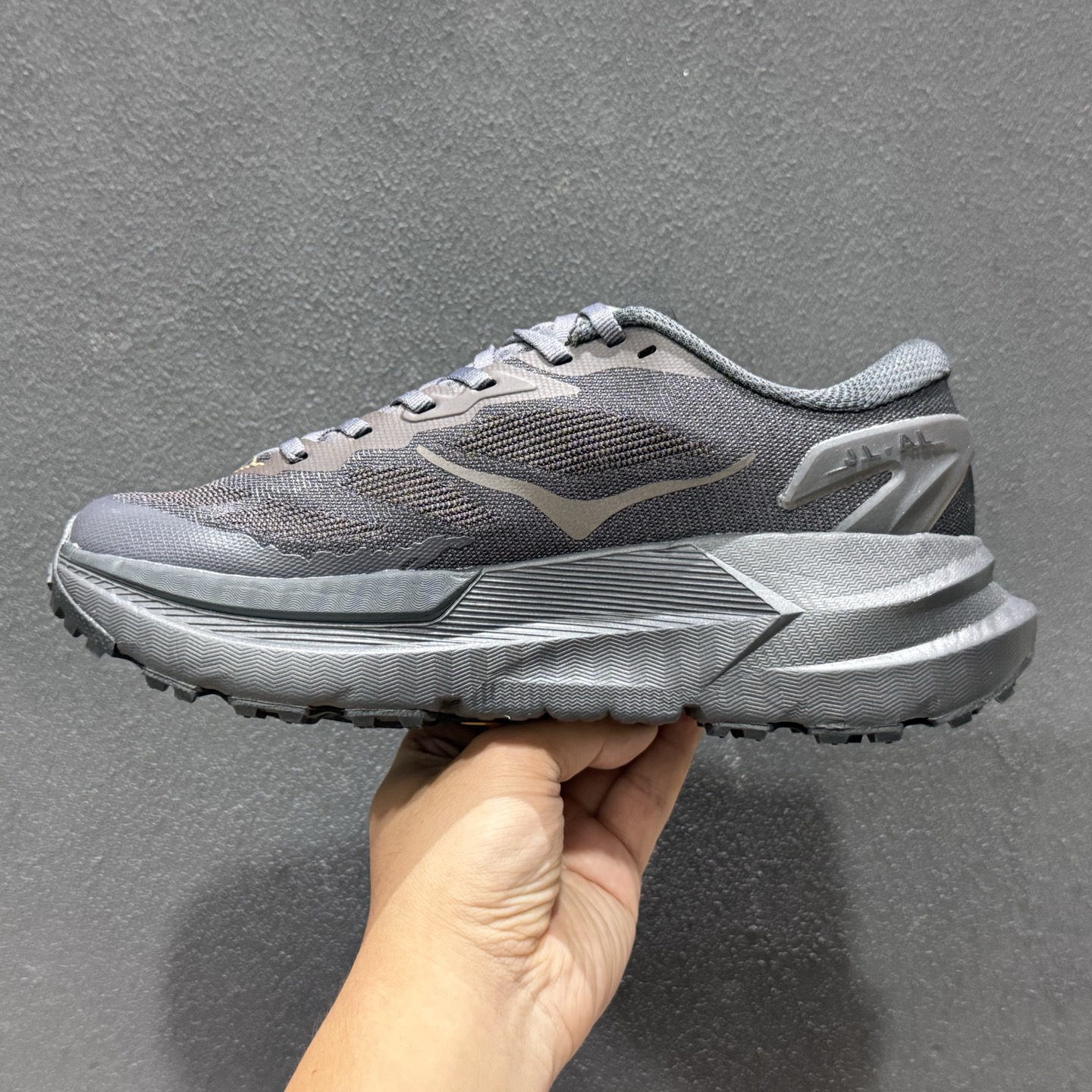 _J.LA.L_ x Hoka One One Mafate X 灰棕 百搭经典超马越野跑步鞋 1175208-JCK-Top High Quatity Cheap Sneakers Fashion Clothing Clothes Bags handbags Shoes of all Brand wholesale With The best Quality And Beautiful Price from China Factory Chinese suppliers wholesaler seller _J.LA.L_ x Hoka One One Mafate X 灰棕 百搭经典超马越野跑步鞋 1175208-JCK