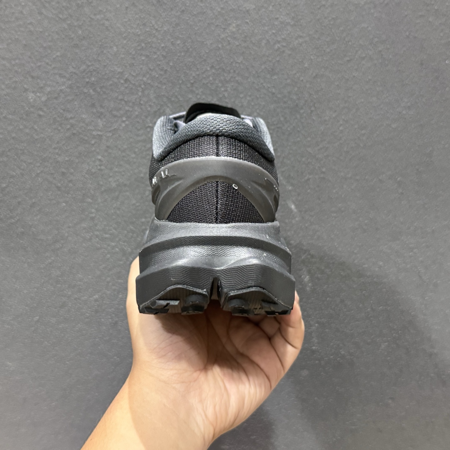 _J.LA.L_ x Hoka One One Mafate X 灰棕 百搭经典超马越野跑步鞋 1175208-JCK-Top High Quatity Cheap Sneakers Fashion Clothing Clothes Bags handbags Shoes of all Brand wholesale With The best Quality And Beautiful Price from China Factory Chinese suppliers wholesaler seller _J.LA.L_ x Hoka One One Mafate X 灰棕 百搭经典超马越野跑步鞋 1175208-JCK