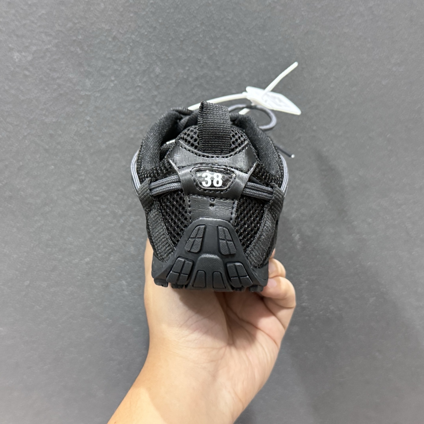 Balenciaga 巴黎世家 Radar 低帮运动休闲鞋25代 原配套鞋盒 防尘纸配套齐全 865704-111-Top High Quatity Cheap Sneakers Fashion Clothing Clothes Bags handbags Shoes of all Brand wholesale With The best Quality And Beautiful Price from China Factory Chinese suppliers wholesaler seller Balenciaga 巴黎世家 Radar 低帮运动休闲鞋25代 原配套鞋盒 防尘纸配套齐全 865704-111