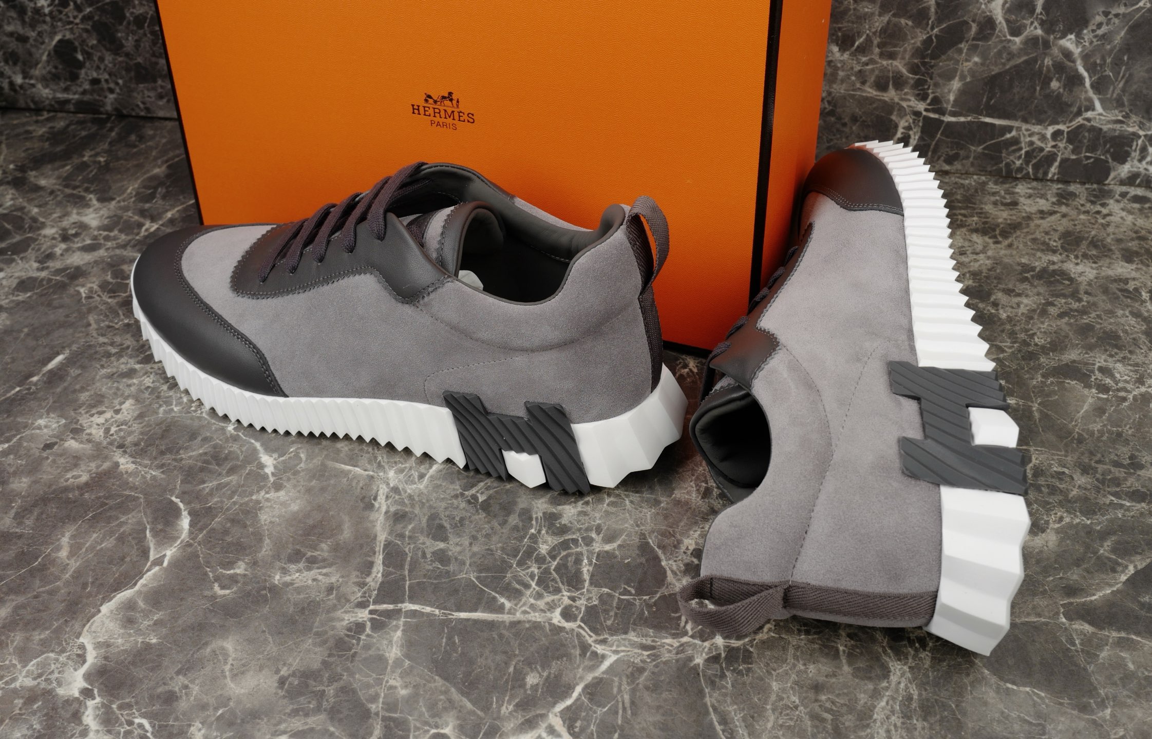 Hermès Bouncing Sneaker: Suede Calfskin Leather, Lightweight & Stylish 7 i1748842961296 4853 0 6