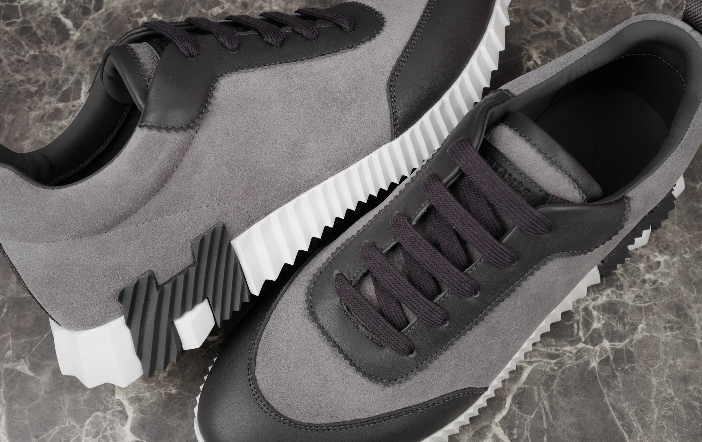 Hermès Bouncing Sneaker: Suede Calfskin Leather, Lightweight & Stylish 5 i1748842962162 3043 0 4