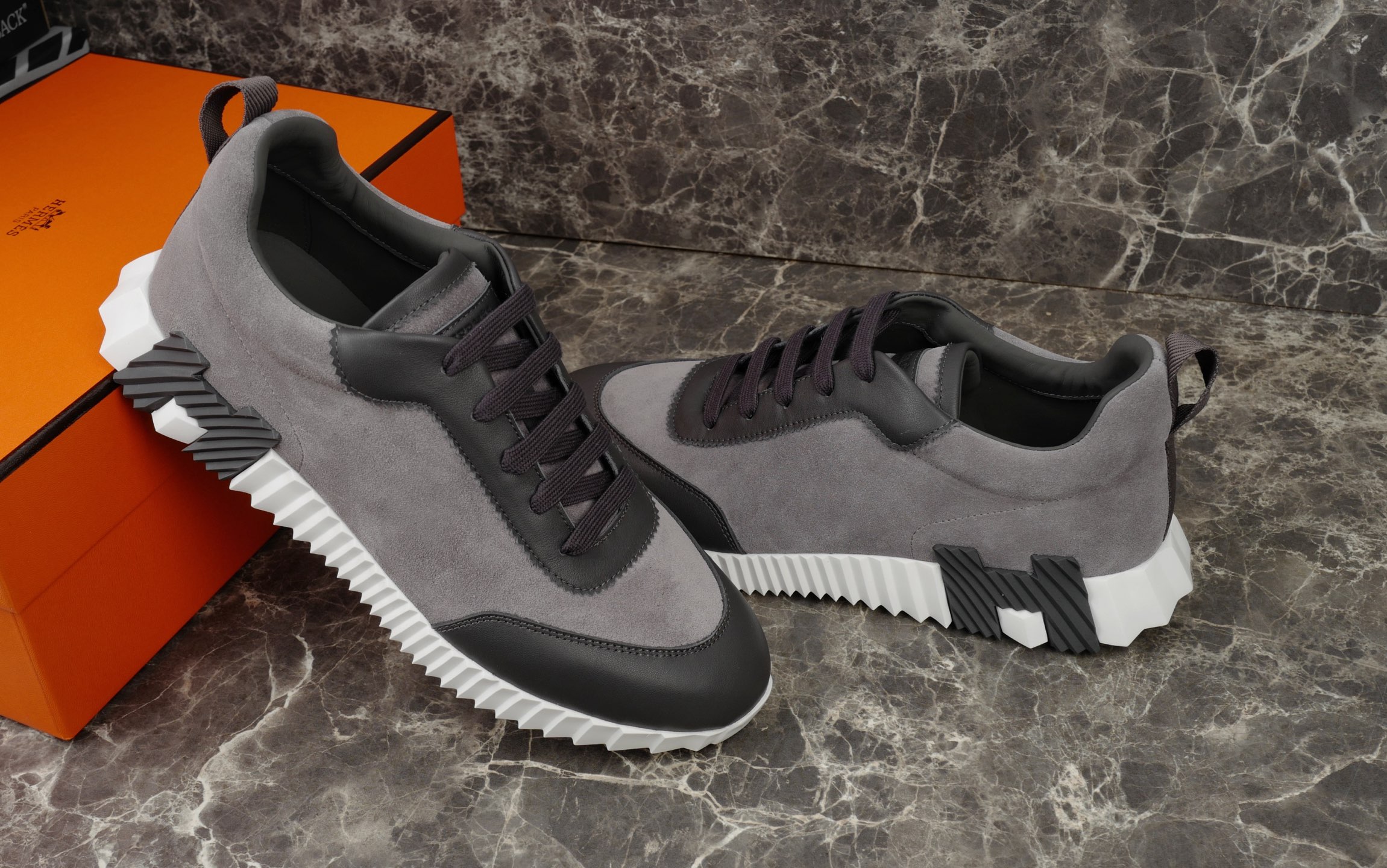 Hermès Bouncing Sneaker: Suede Calfskin Leather, Lightweight & Stylish 8 i1748842962176 3004 0 7