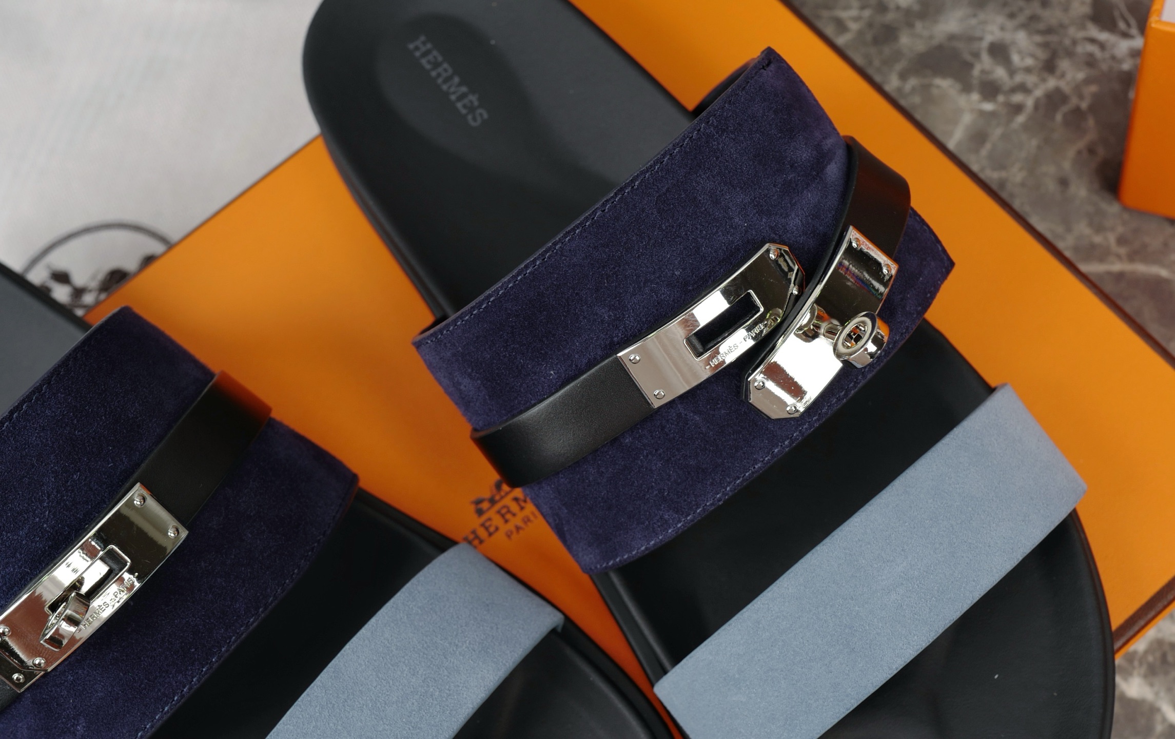Hermès Epsom Sandals: Plush Comfort with Kelly Buckle 6 i1749667100061 8538 0 4