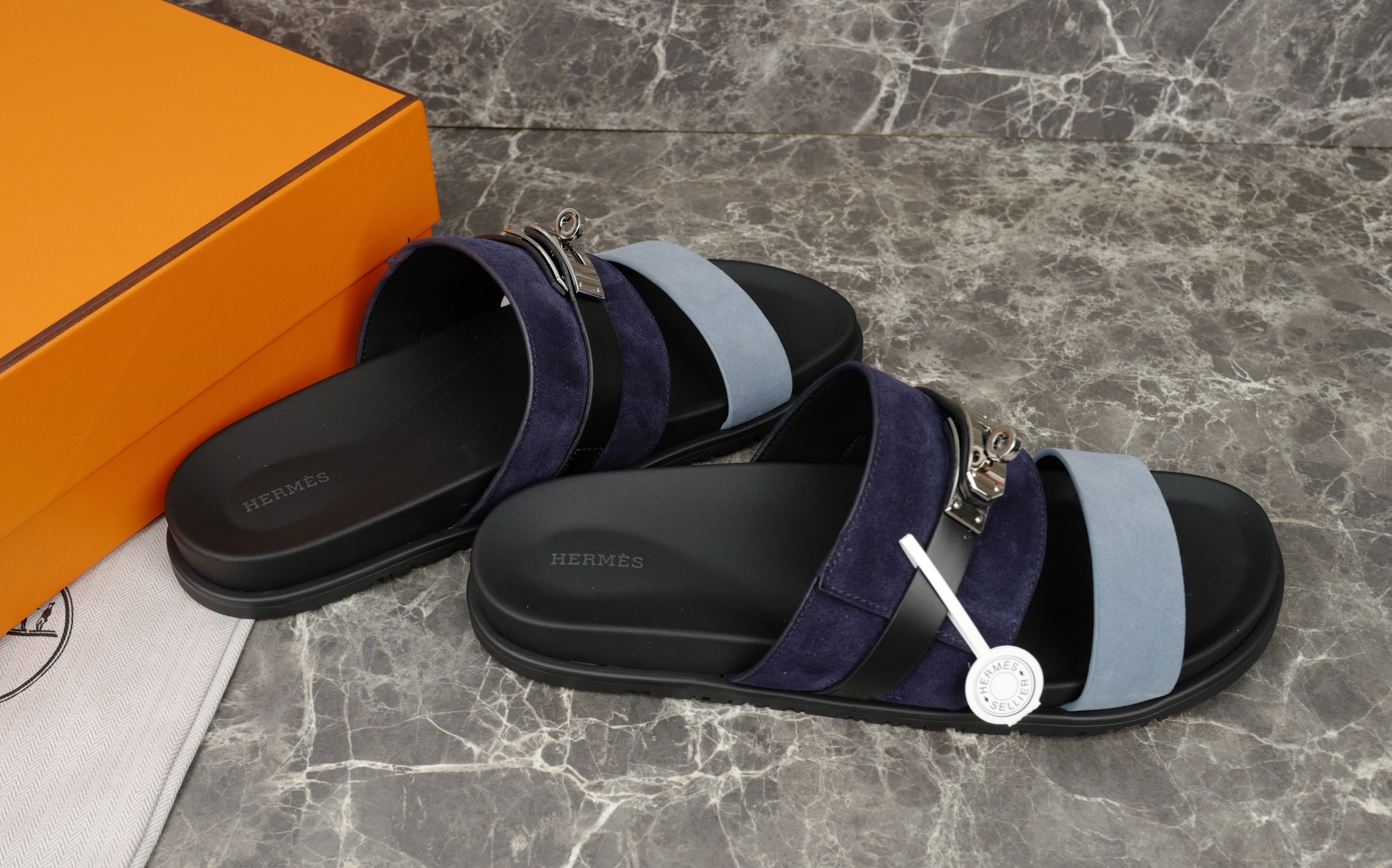 Hermès Epsom Sandals: Plush Comfort with Kelly Buckle 7 i1749667102036 3258 0 5