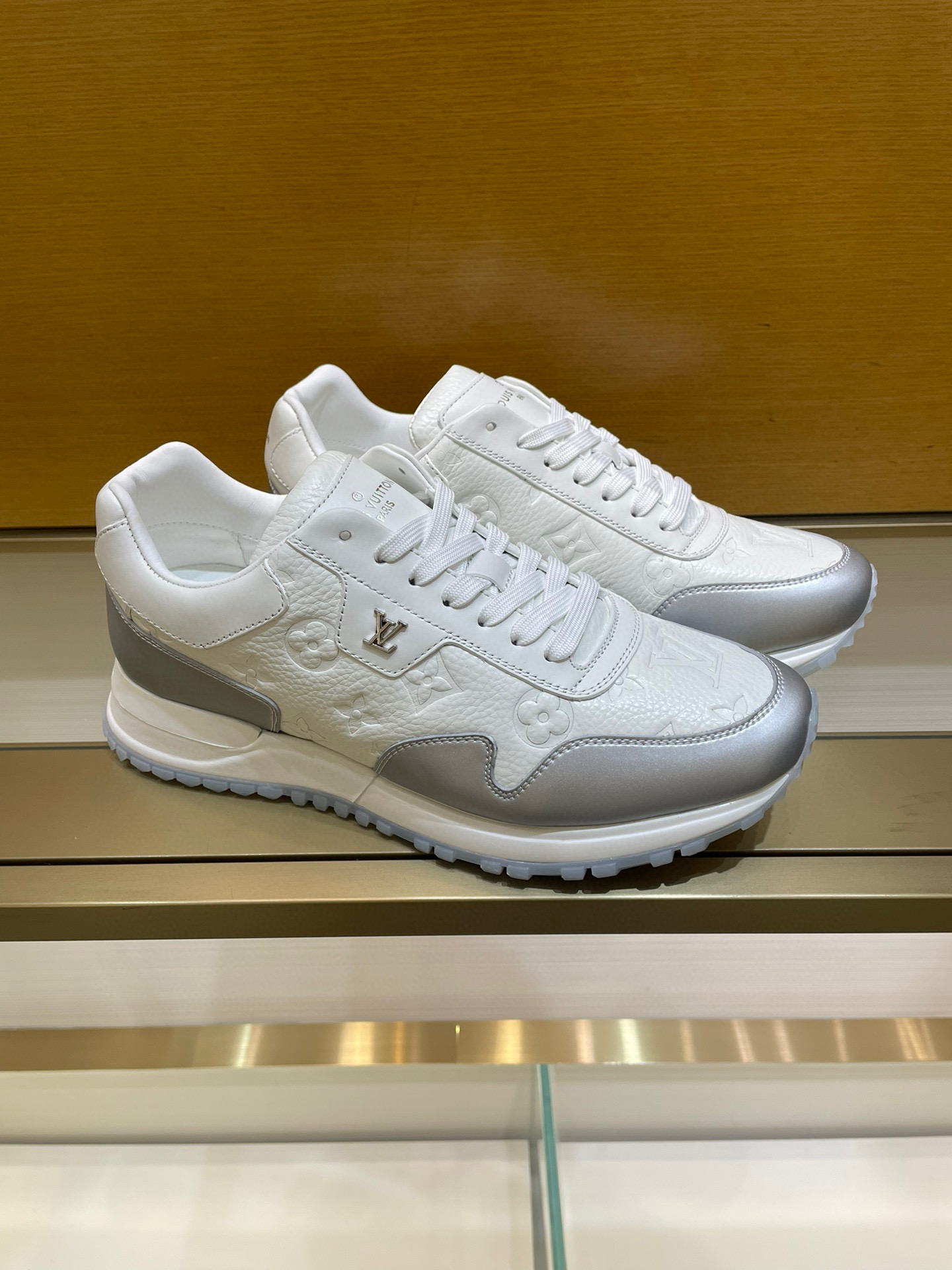 Louis Vuitton Run Away Sneaker in Jacquard Fabric with Damier Pattern 2 i1754807468696 2765 0 0