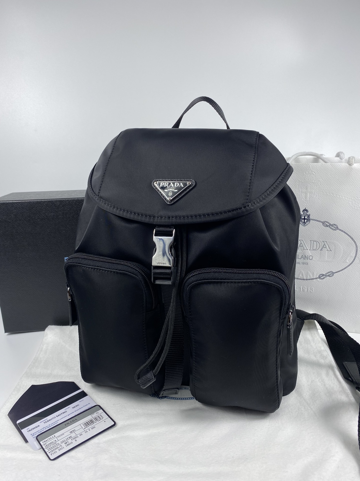 P420 Versión de compra por encargo de Prada, mochila actualizada, último modelo de mochila de nailon popular, 1BZ005 A,…