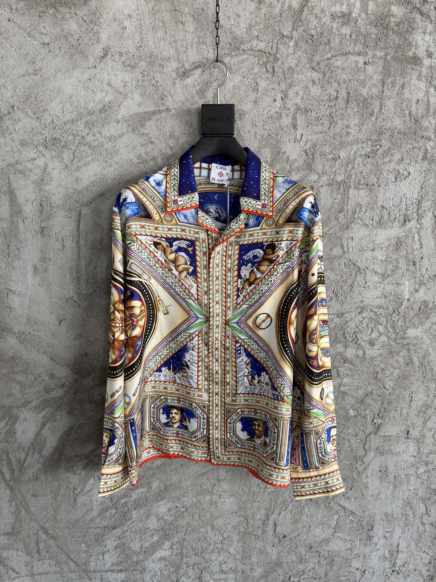 NO:819092,CASABLANCA 2026SS moon pattern silk long-sleeved shirt, customized silk fabric, digital direct printing, laser positioning and tailoring, customized metal buttons, molded plastic LOGO buttons, dry cleaning or hand washing recommended, SIZES, M, L, XL, ready stock in seconds, men's clothing, shirts, real silk,19860909CASABLANCA 2026SS 月亮图案真丝长袖衬衫,订制真丝面料,数码直喷印花,激光定位剪裁,定做金属纽扣,开模塑胶LOGO纽扣,建议干洗或手洗,SIZES,M,L,XL,现货秒发,男装,shirts,real silk,,Women's clothing