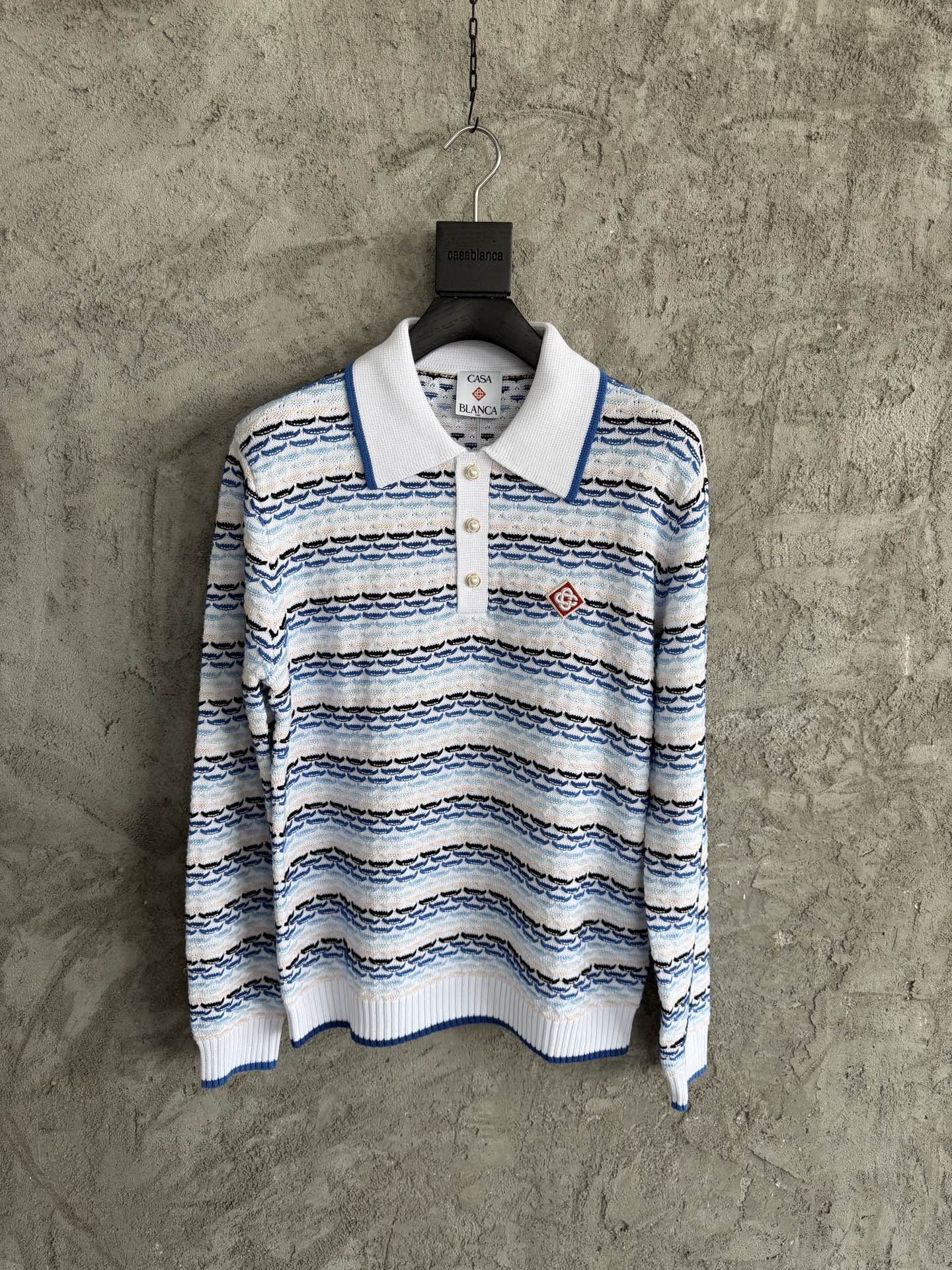 NO:819124,CASABLANCA 2026SS pleated knitted long-sleeved POLO shirt, customized pure cotton fabric, superimposed raised knitting technology, imported machine high-density knitting, customized pearl buttons, SIZES, M, L, XL, available in seconds, men's clothing,19860909CASABLANCA 2026SS 褶缝针织长袖POLO衫,定做纯棉面料,叠加凸起针织工艺,进口机高密度针织,定制珍珠纽扣,SIZES,M,L,XL,现货秒发,男装,,Women's clothing