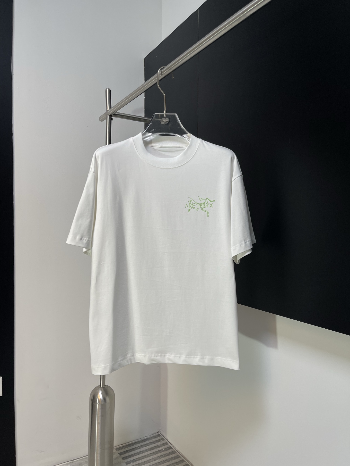아크테릭스 26SS 여성 반팔 89657 Arc'teryx T Shirt