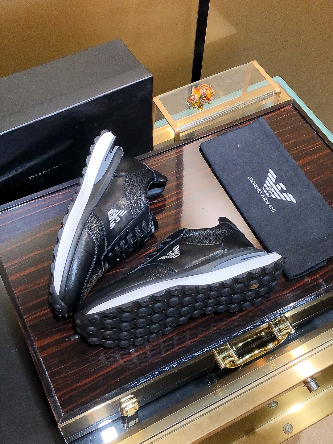 Nombre del producto: ARMANI "Armani" P260 tamaño regular: 38-44 (zapatos casuales) Material del prod