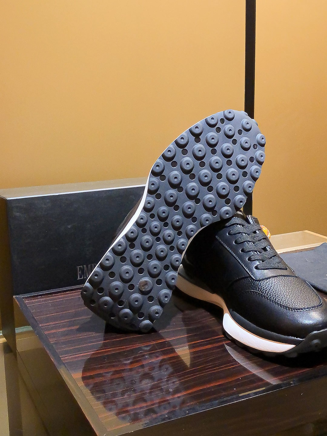 Nombre del producto: ARMANI "Armani" P260 tamaño regular: 38-44 (zapatos casuales) Material del prod