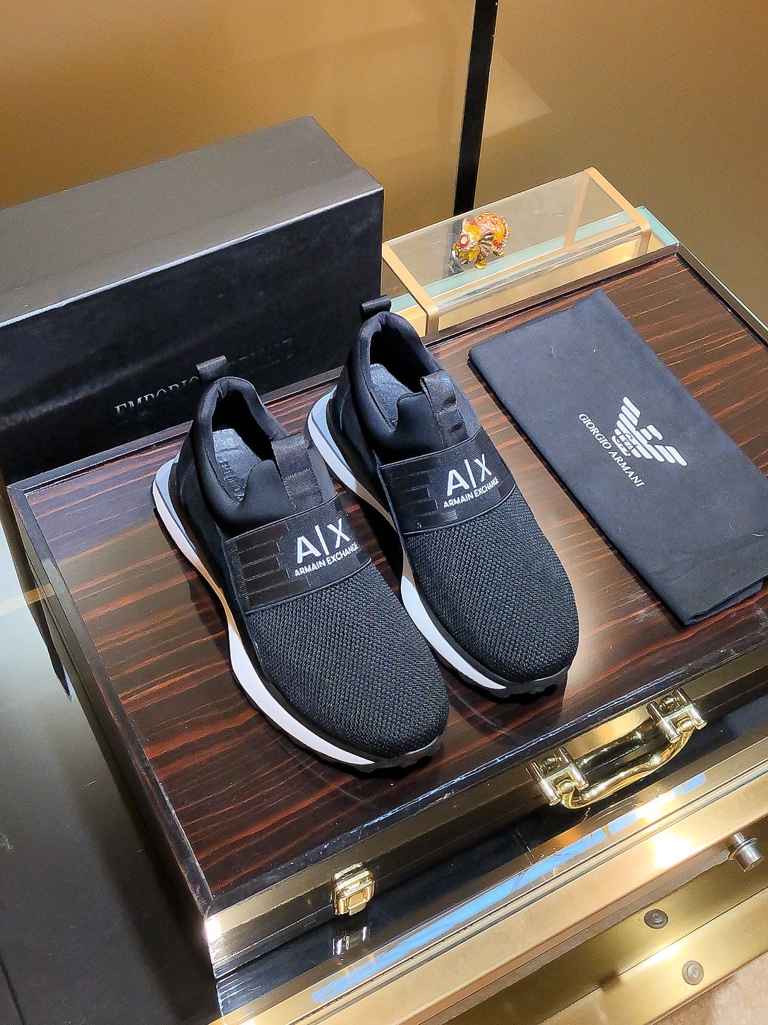 Nombre del producto: ARMANI 