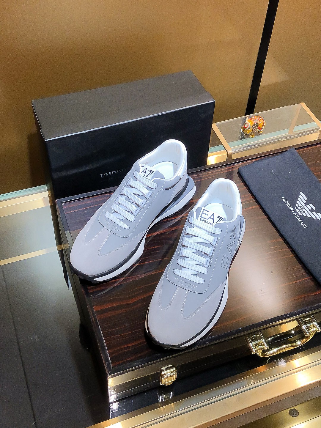 Nombre del producto: ARMANI "Armani" P260 tamaño regular: 38-44 (zapatos casuales) Material del prod