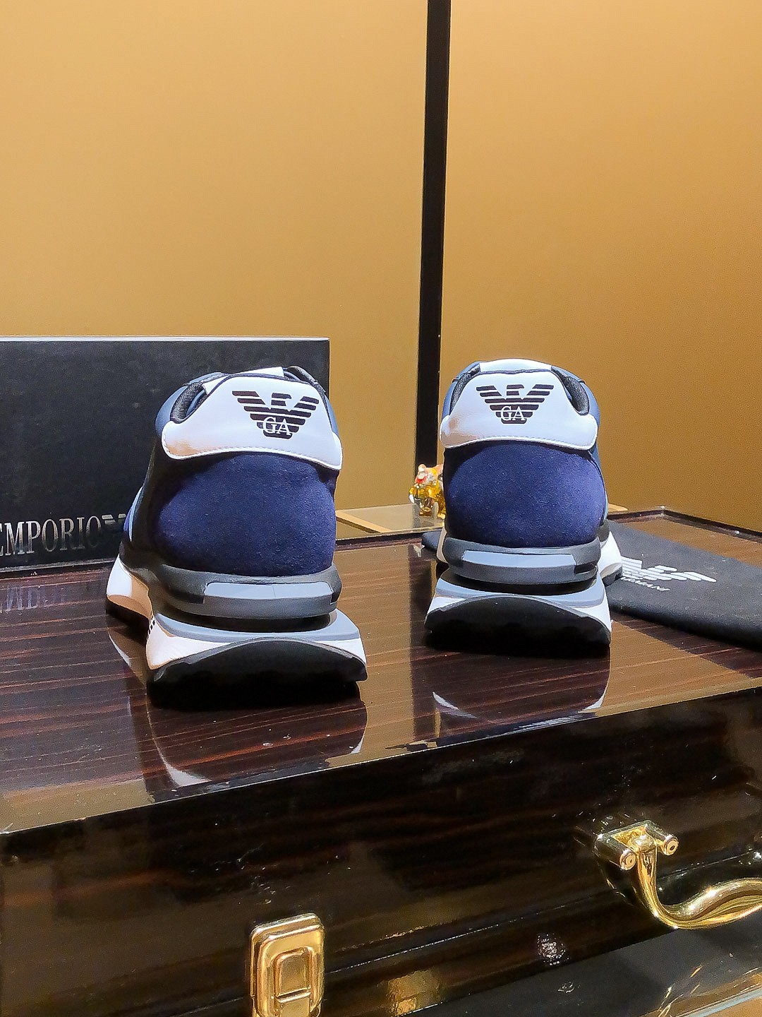 Nombre del producto: ARMANI "Armani" P260 tamaño regular: 38-44 (zapatos casuales) Material del prod