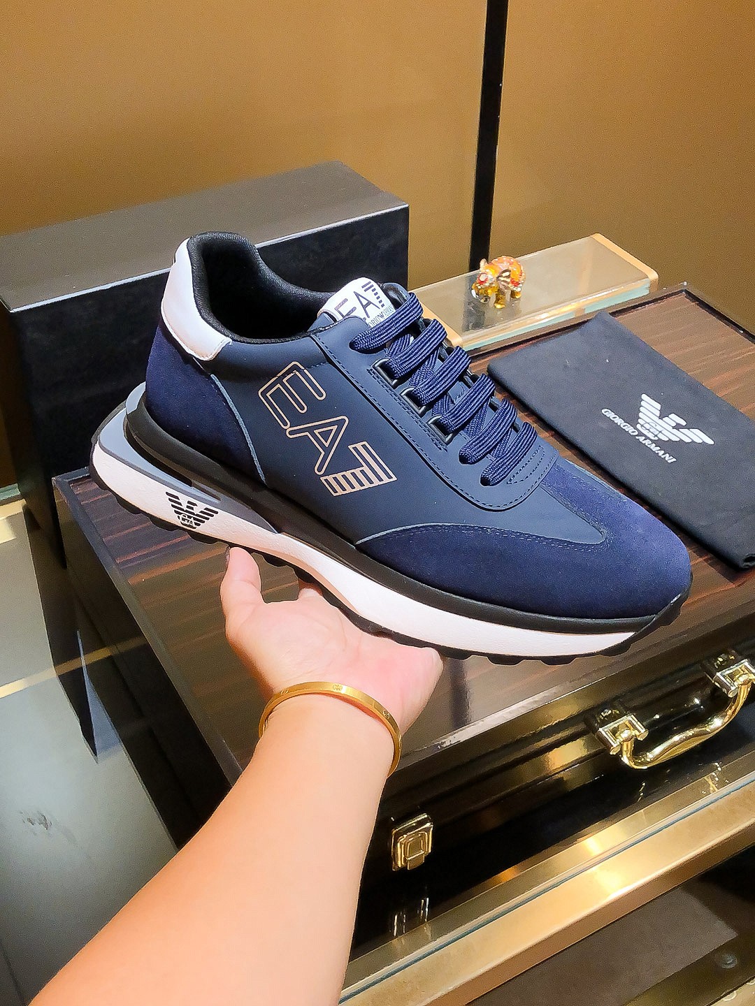 Nombre del producto: ARMANI "Armani" P260 tamaño regular: 38-44 (zapatos casuales) Material del prod