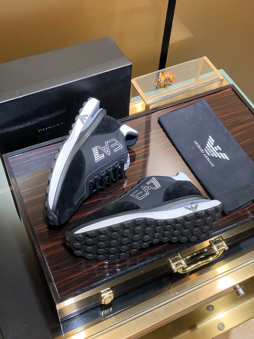 Nombre del producto: ARMANI "Armani" P260 tamaño regular: 38-44 (zapatos casuales) Material del prod