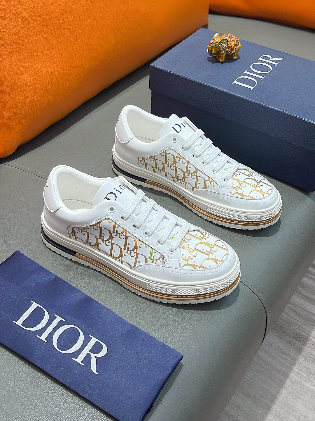 NO:274320,Product name DIOR 