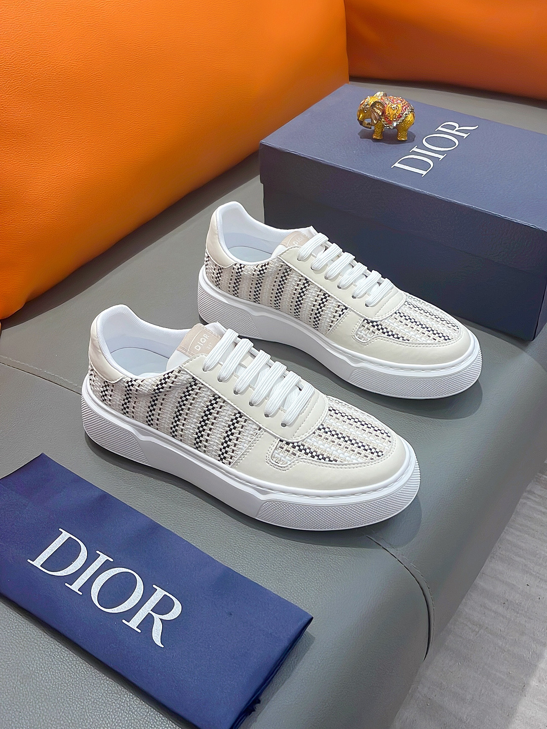 NO:274596,Product name DIOR 