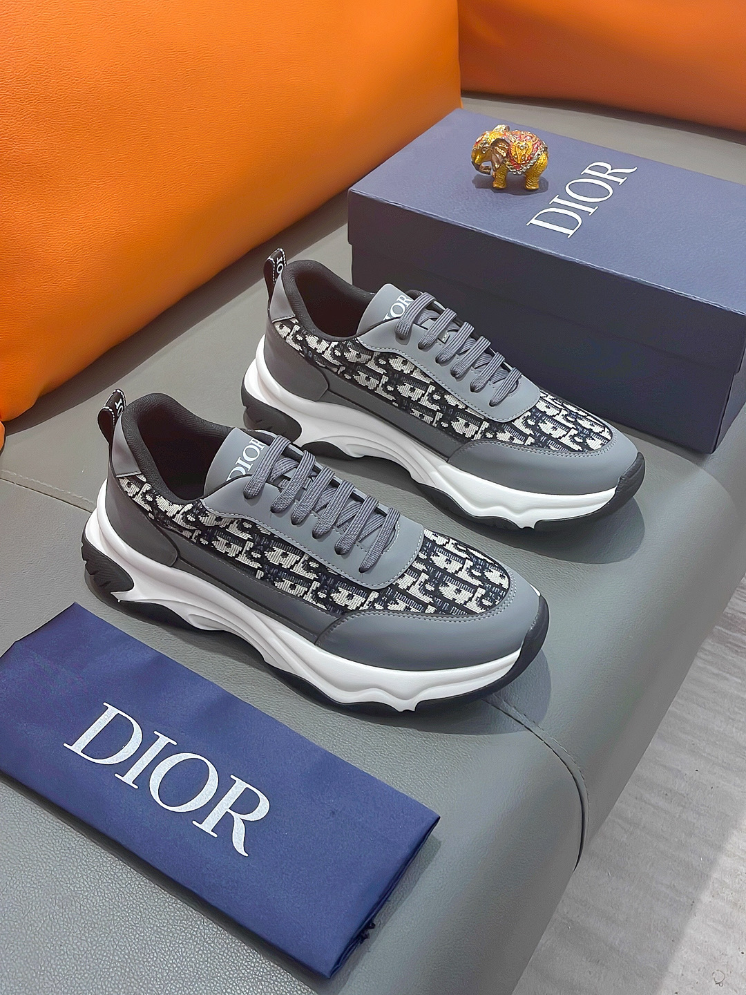 NO:274579,Product name DIOR 