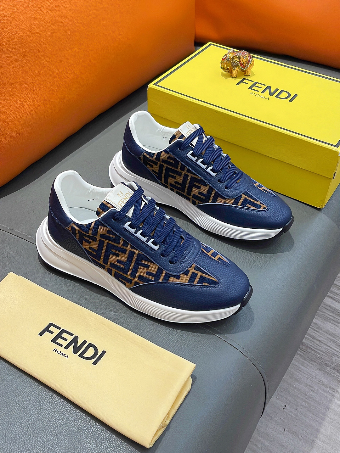 NO:284825,Product name FENDI 
