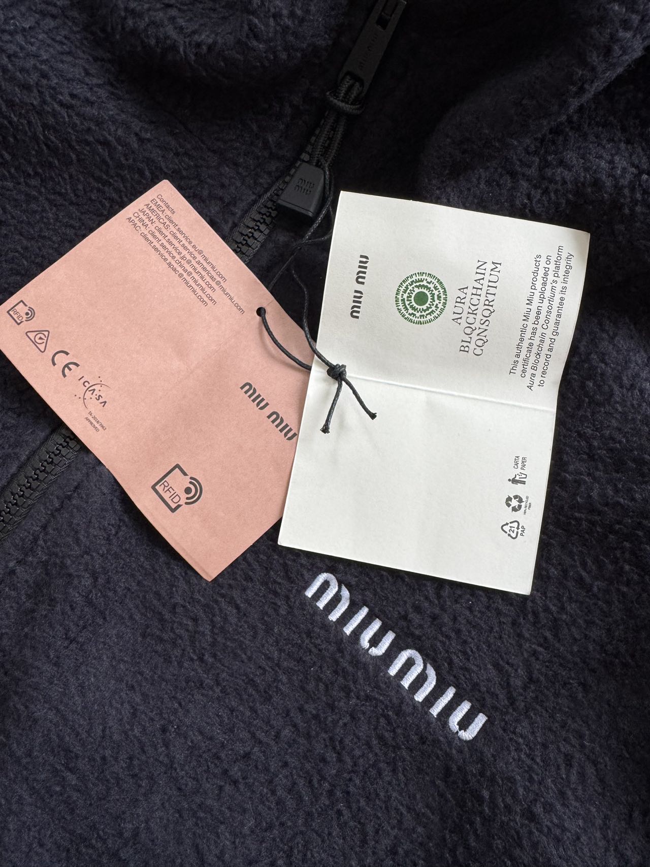 Miu Miu Women's Fleece Zip-Up Hoodie Sweatshirt Drawstring Hem 7 a1757569539293 7732