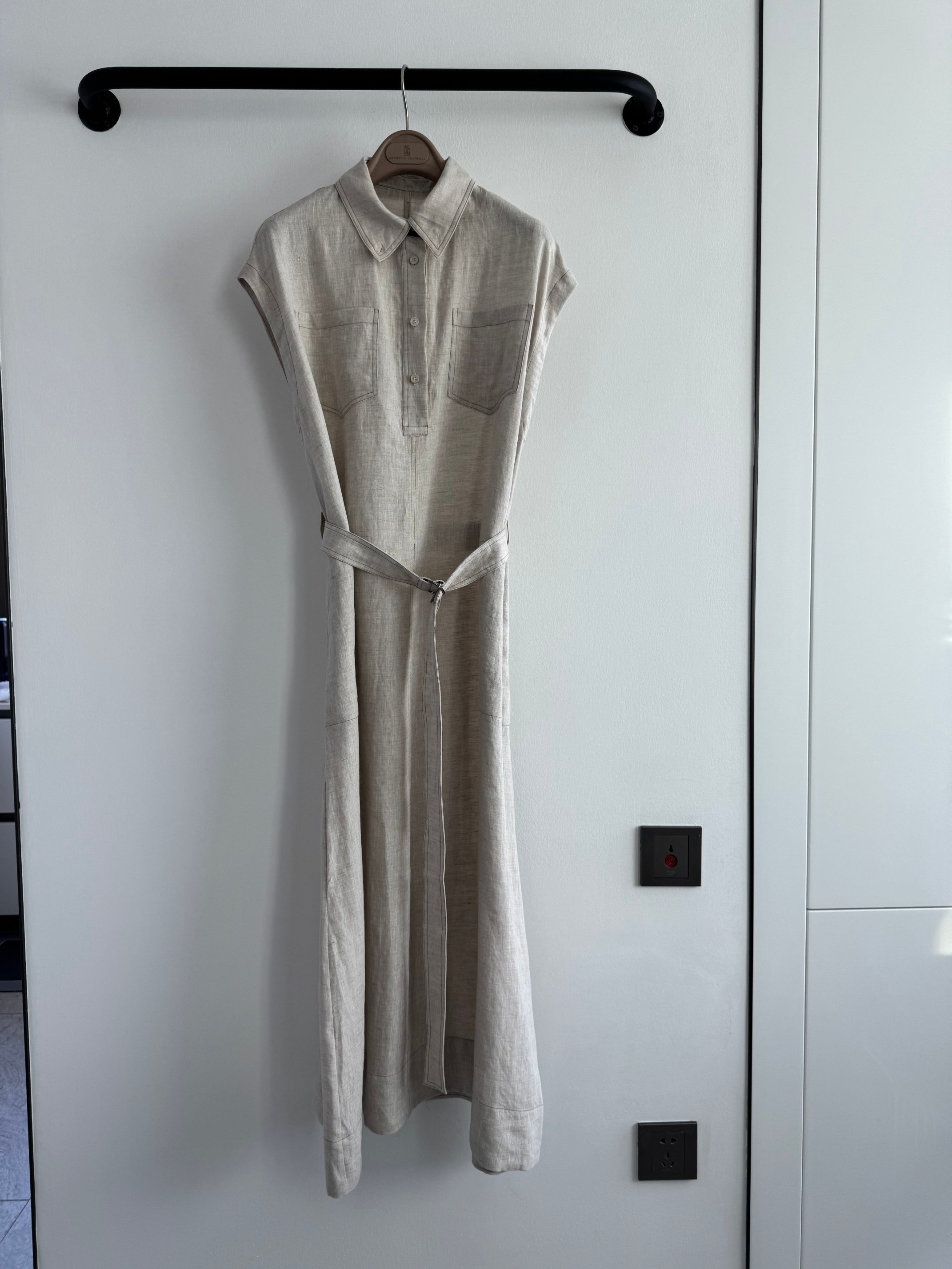 Elegant Linen Top with Copper Beaded Collar - Timeless Minimalist Design 2 a1749542839506 0605
