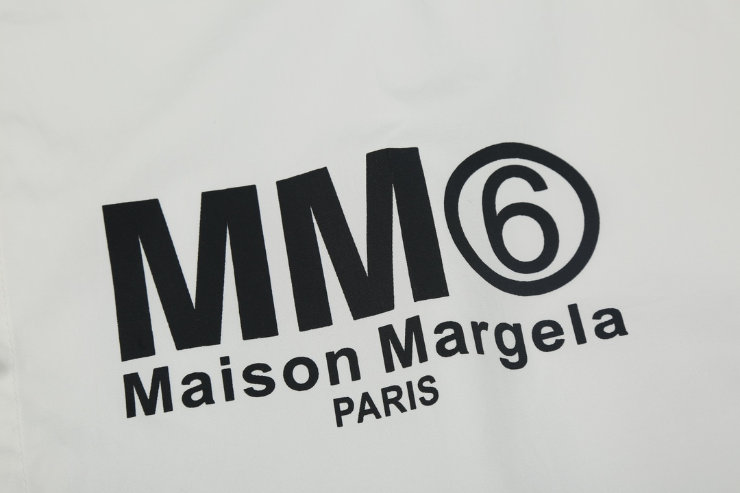 Designer 2024s Magella MM6 Shirts: Premium Cotton, Custom Buttons, Unisex Sizing - 图片 6