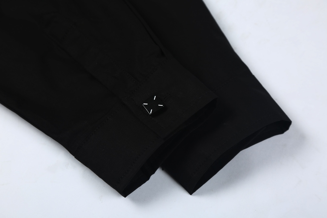 Designer 2024s Magella MM6 Shirts with Custom Buttons and Cotton Fabric - 图片 6