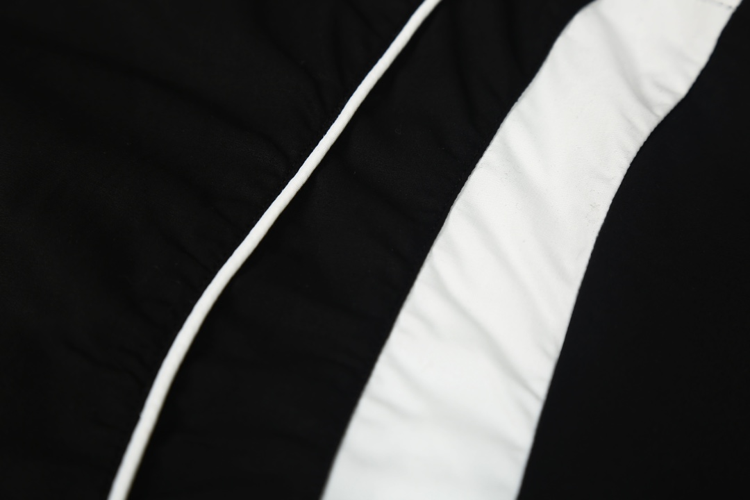 Designer 2024s Magella MM6 Shirts with Custom Buttons and Cotton Fabric - 图片 7