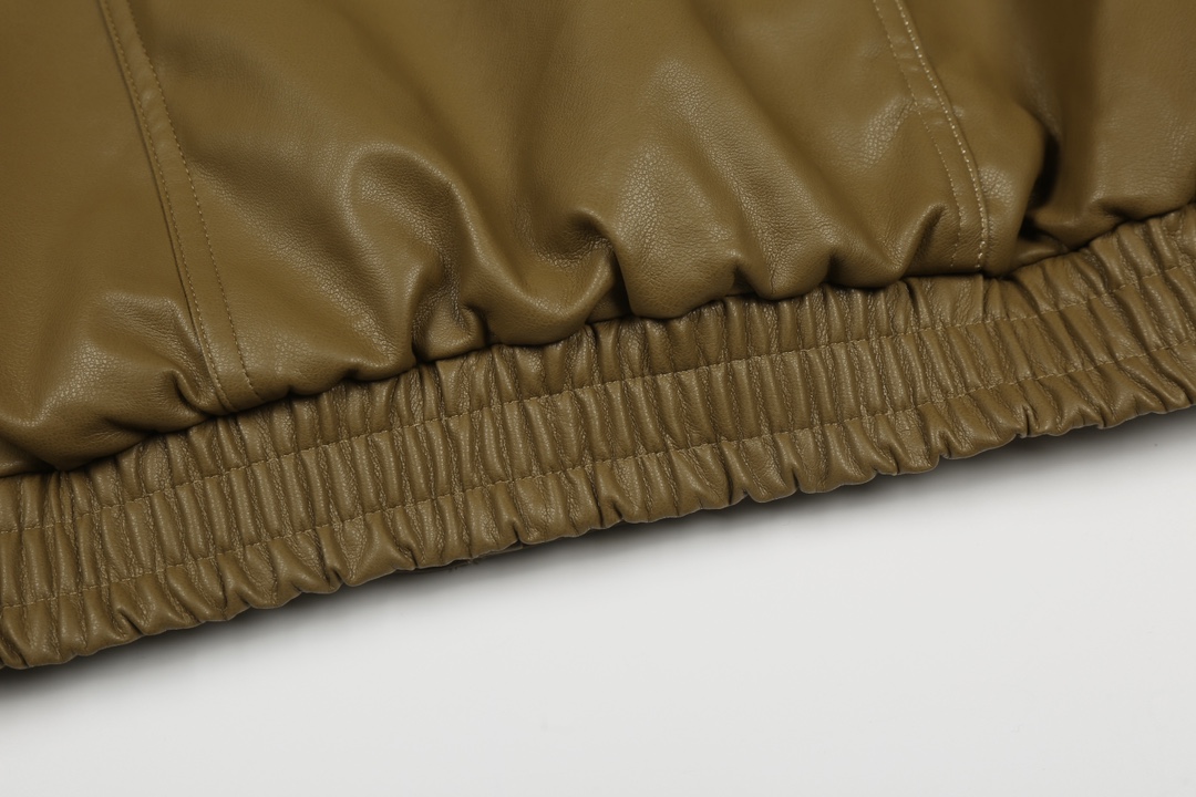 MJ Designer 24: Miu Fake Leather Jackets with Embroidery Logo and Rabbit Hair - 图片 8