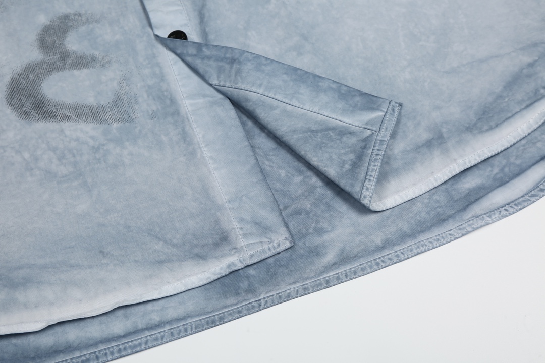 Exclusive Designer Balenciaga Spring/Summer Collection: 288 Pieces of Shirts and T-shirts with Unique Features - 图片 7