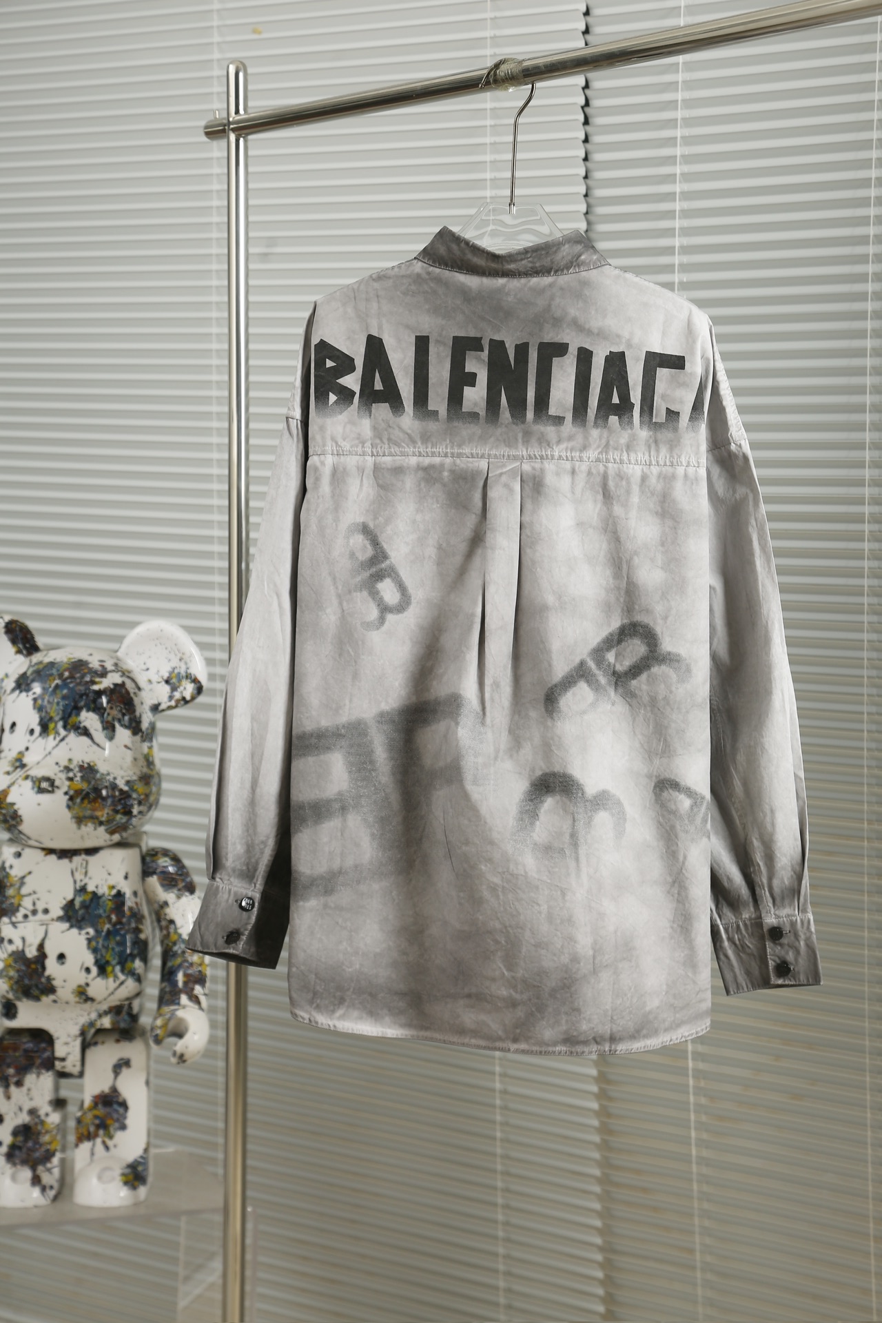 Exclusive Balenciaga Designer Collection: 288 New Shirts and T-shirts for Spring/Summer. - 图片 2