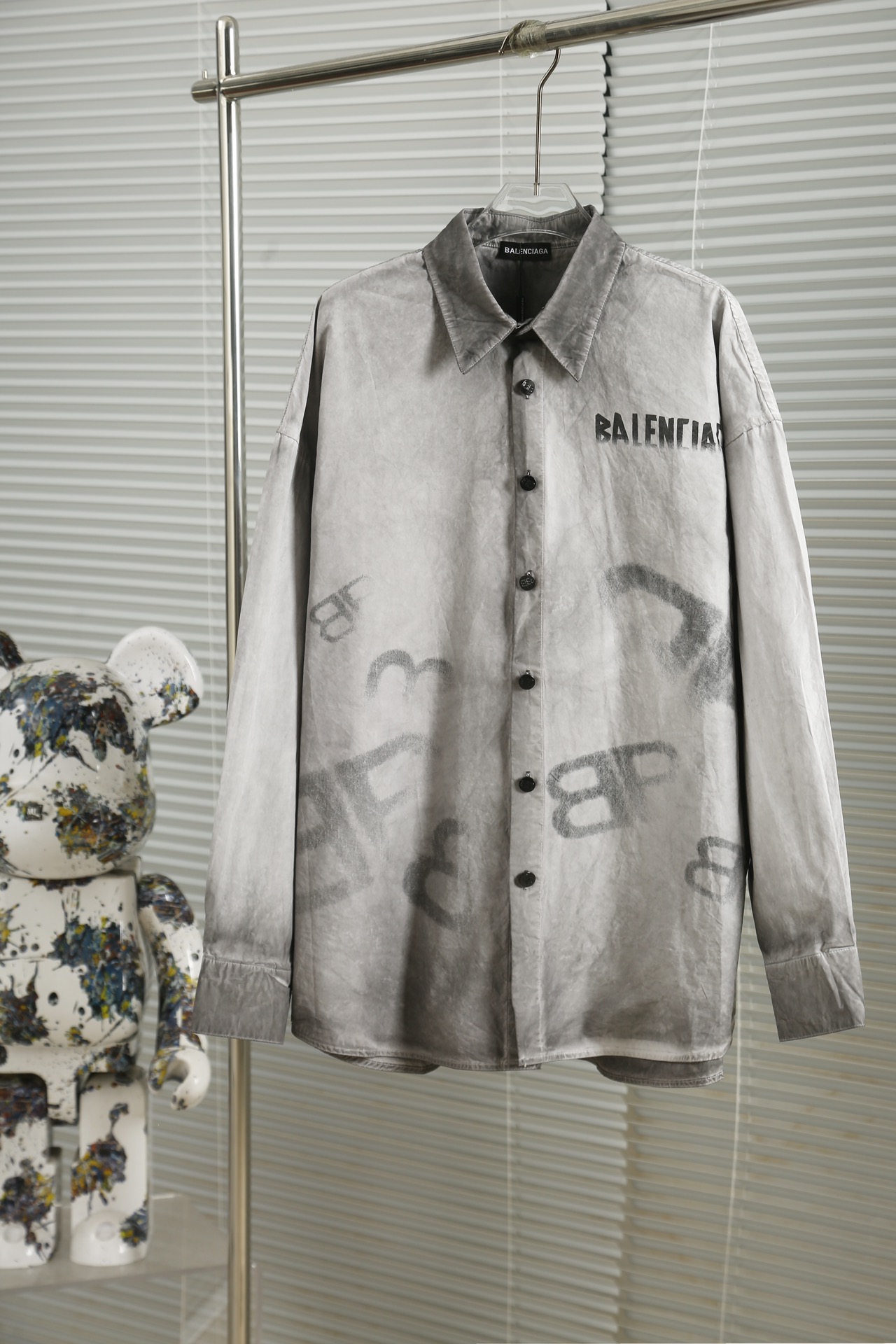 Exclusive Balenciaga Designer Collection: 288 New Shirts and T-shirts for Spring/Summer.