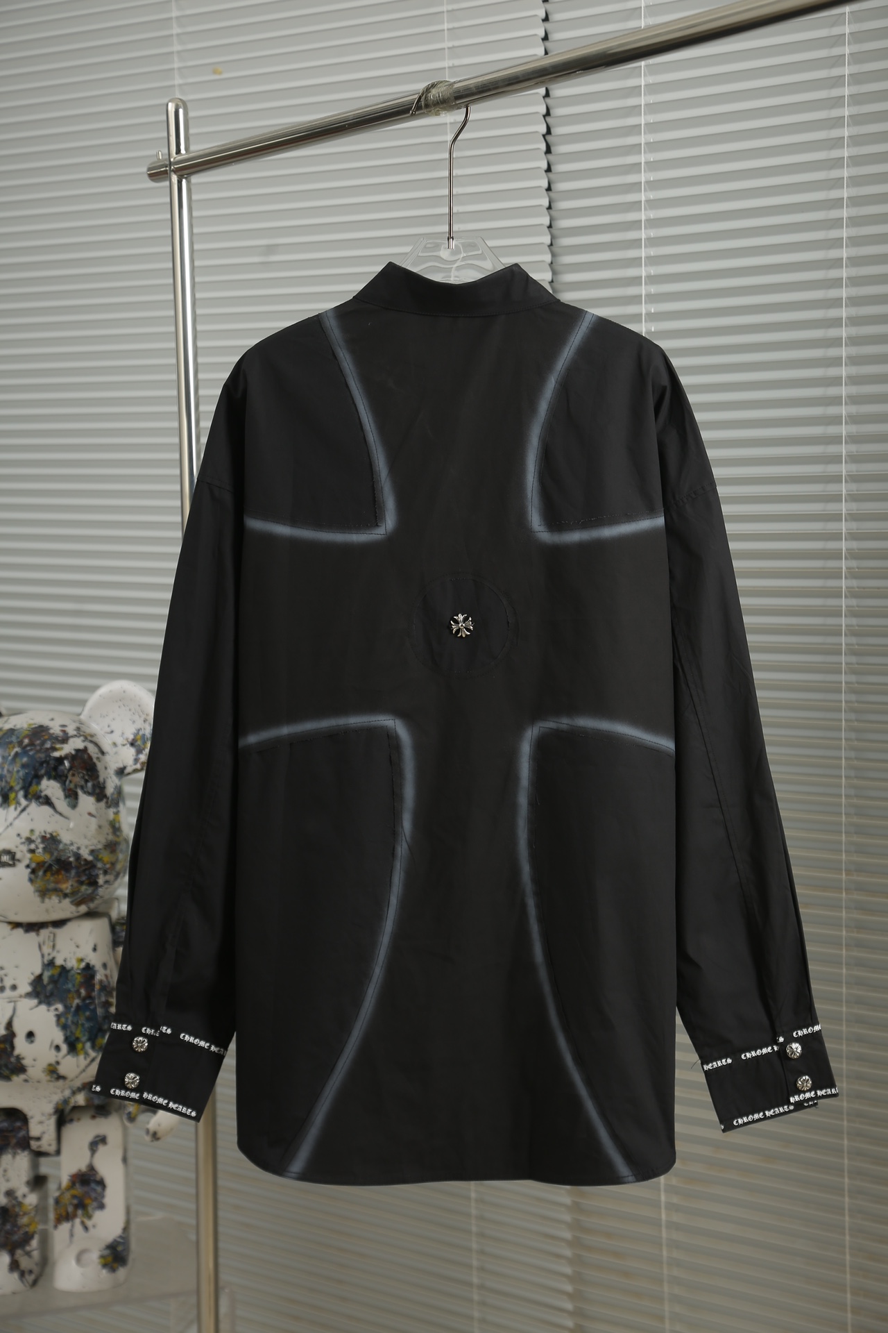 New Spring and Summer Collection: 288 Designer Shirts, 50 Kilts with Coat and Cross