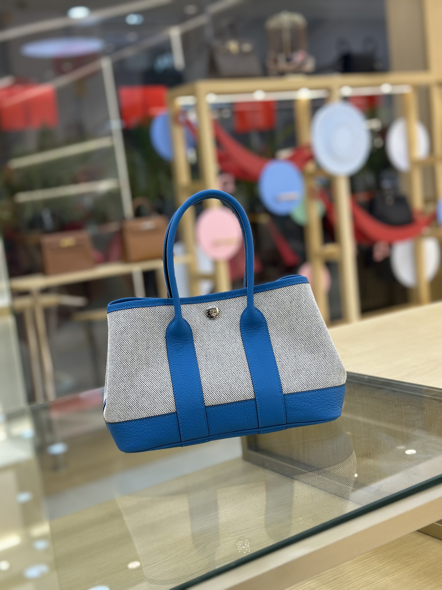 NO:698276,Tanzanite mini Gardenarty garden bag, original cloth with imported leather, wax thread hand-sewing, original mold opening, super cute, size 23*16*10, Hermes, Hermes, Hermes,19860909坦桑蓝 mini Gardenarty花园包 原版布配进口皮 蜡线手缝 原版开模 超可爱 size23*16*10,爱马仕,hermes,Hermes,,Bag