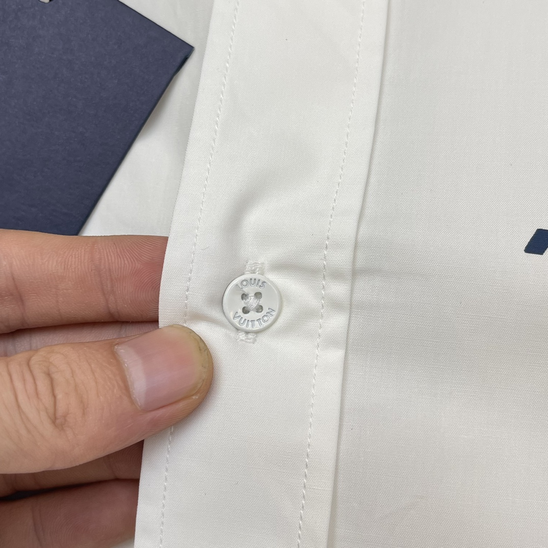 路易威登 Louis Vuitton 高级成衣风衣外套及大衣服饰 #6B7E8937 4