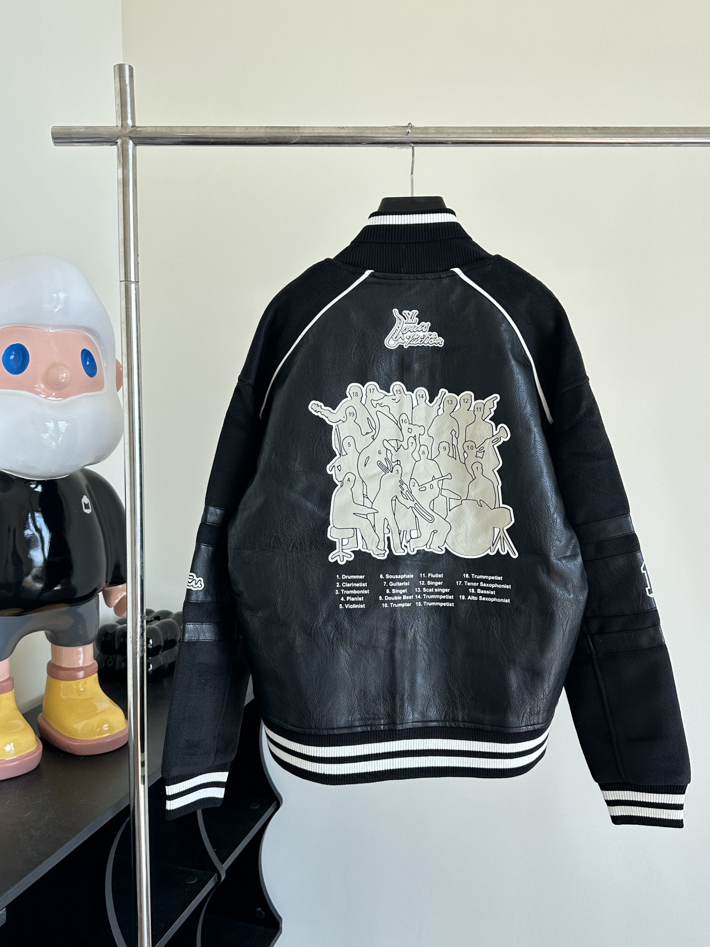 Louis Vuitton Haute Couture Designer Jacket Coat Ready-to-Wear 2