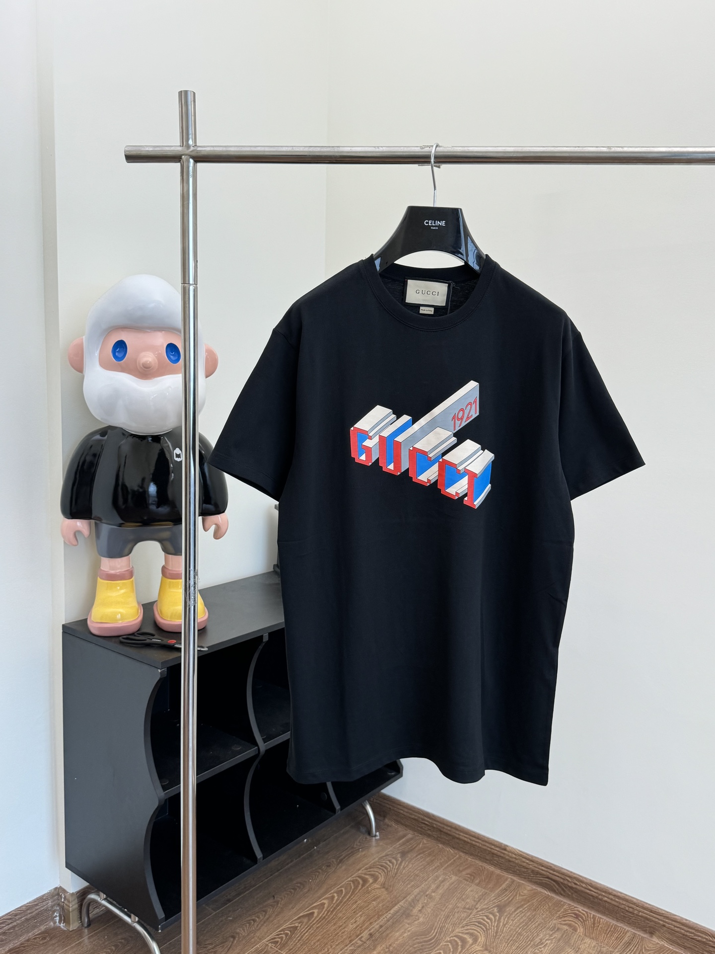 GUCC*/Gucci Camiseta de cuello redondo de manga corta con estampado 3D, pre-primavera 24SS, Tallas: S/M/L. Tejido de pu…